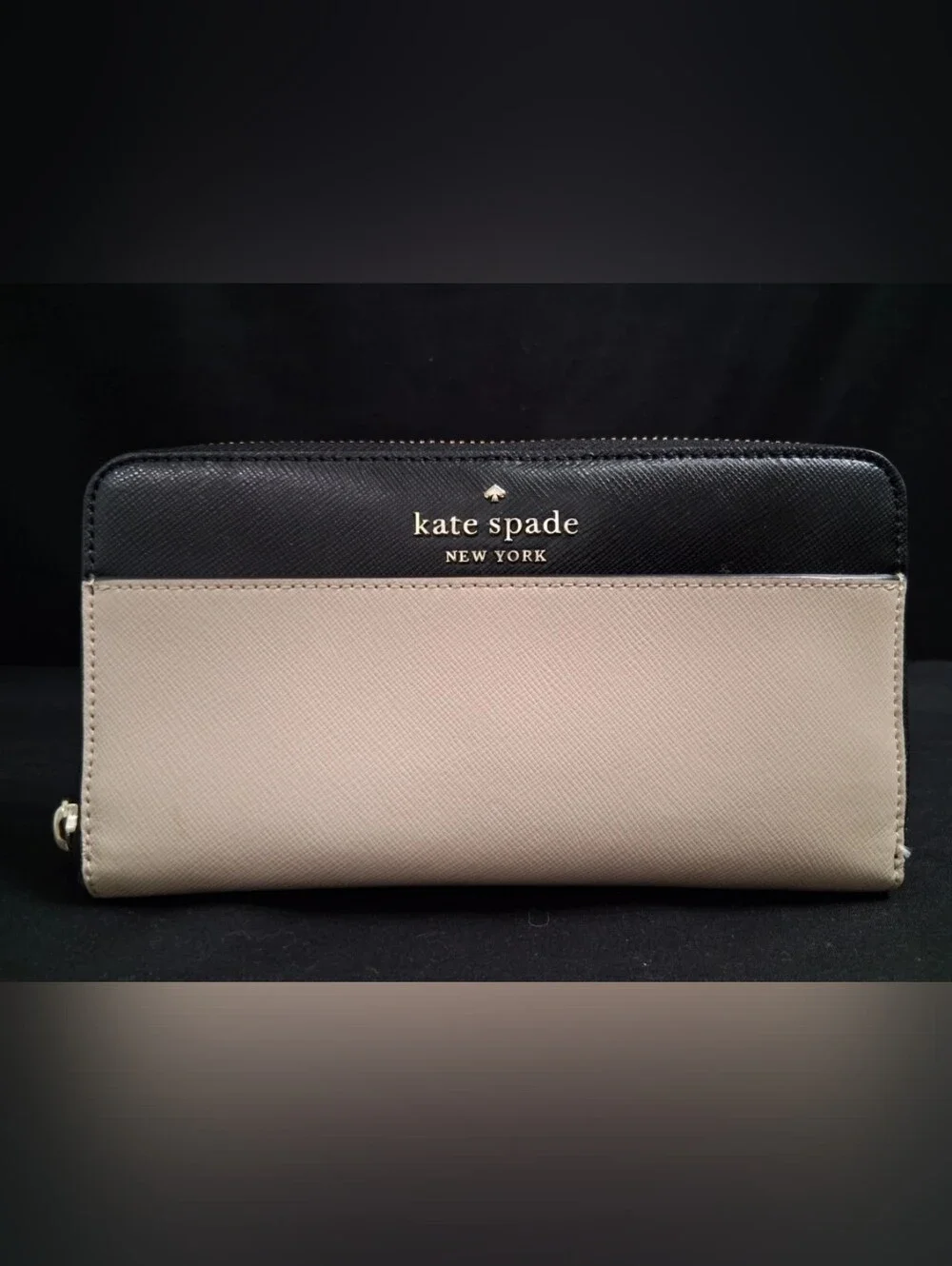 KateSpade Staci Colorblock Large Continental Wallet Beige/Black Saffiano Leather